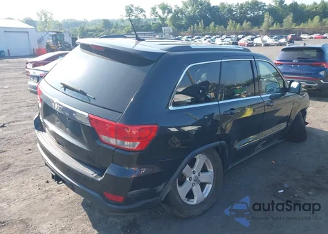 2013 Jeep Grand Cherokee Laredo z USA, uszkodzony, nr VIN 1C4RJFAG3DC548677